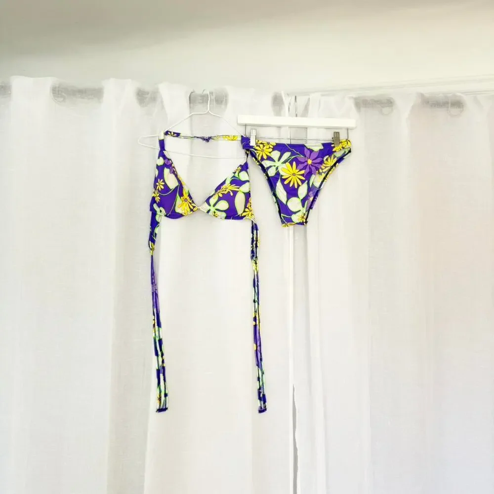 Vintage y2k floral halter bikini - Picture 2 of 4